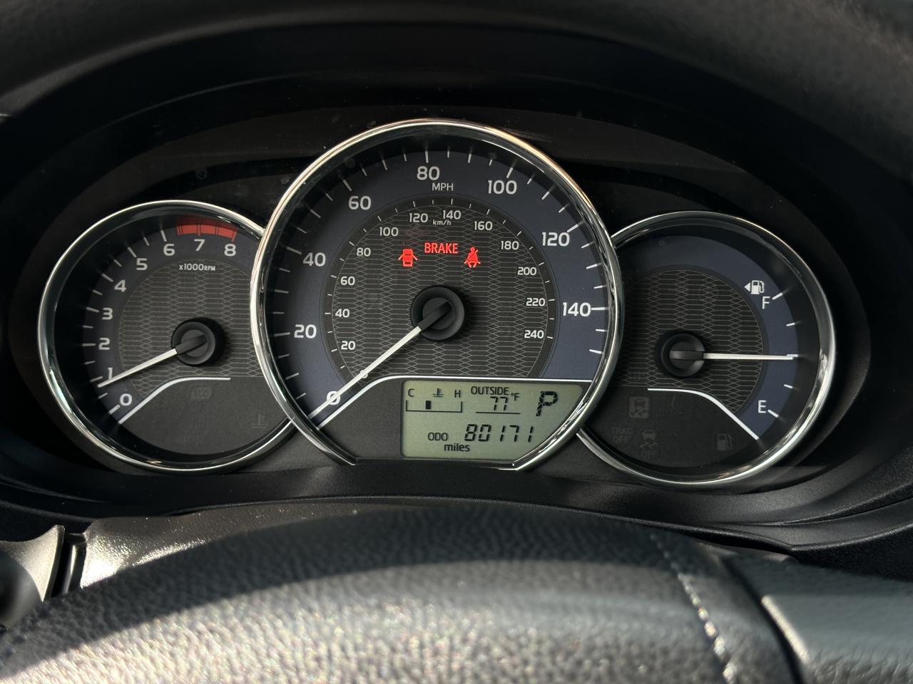 Toyota Corolla 4dr Sdn CVT LE Premium (Natl) 2015
