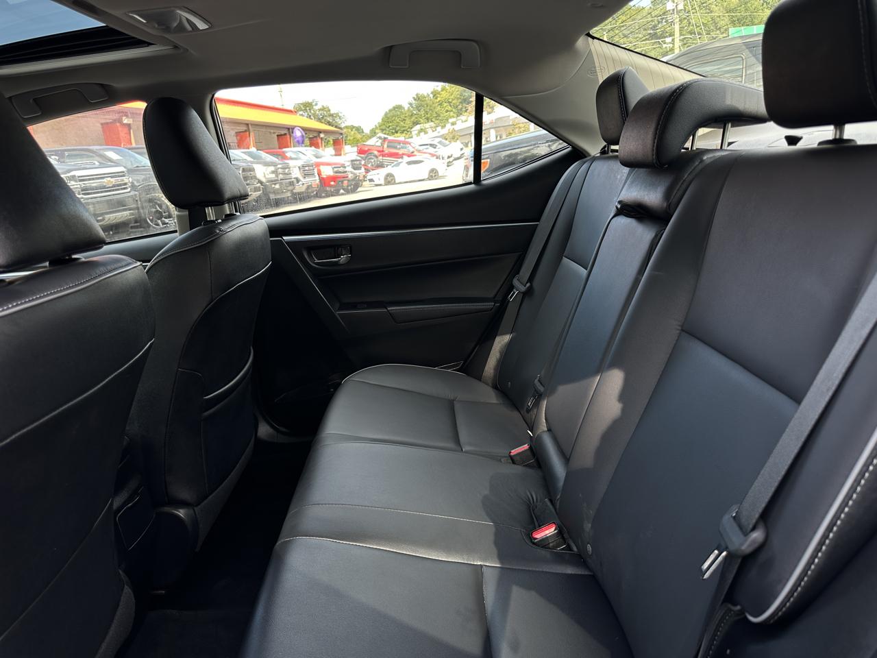 Toyota Corolla 4dr Sdn CVT LE Premium (Natl) 2015