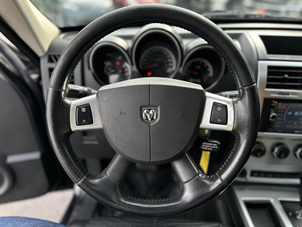 Dodge Nitro 2WD 4dr R/T 2007