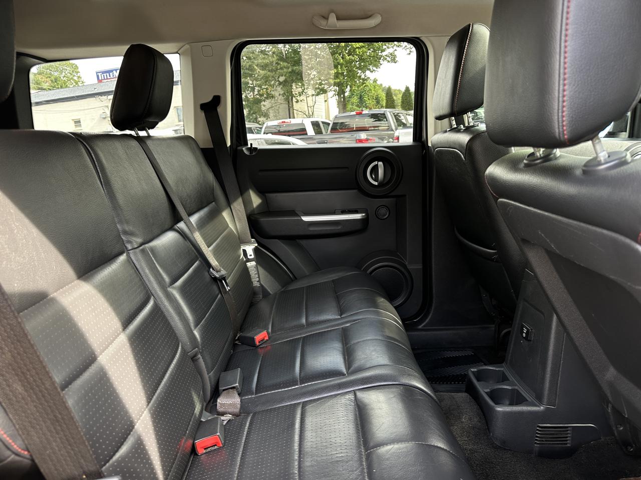 Dodge Nitro 2WD 4dr R/T 2007