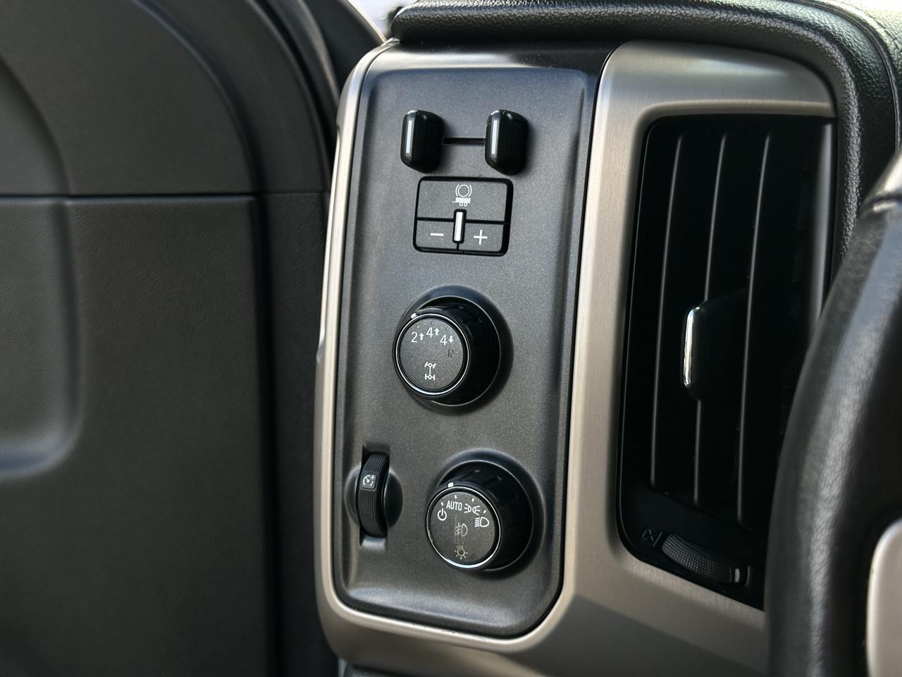 GMC Sierra 2500HD 2WD Crew Cab 153" SLE 2015