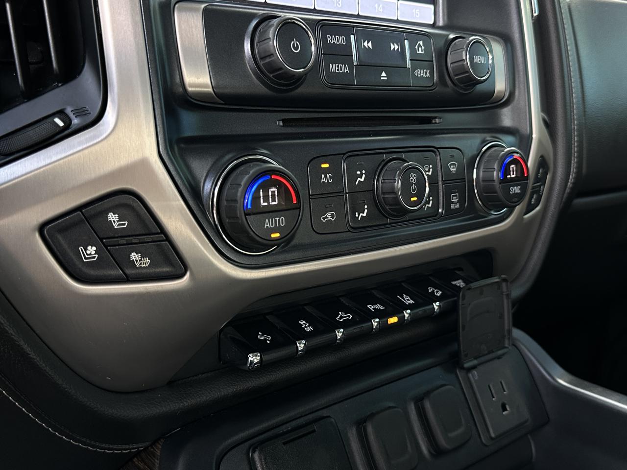 GMC Sierra 2500HD 2WD Crew Cab 153" SLE 2015
