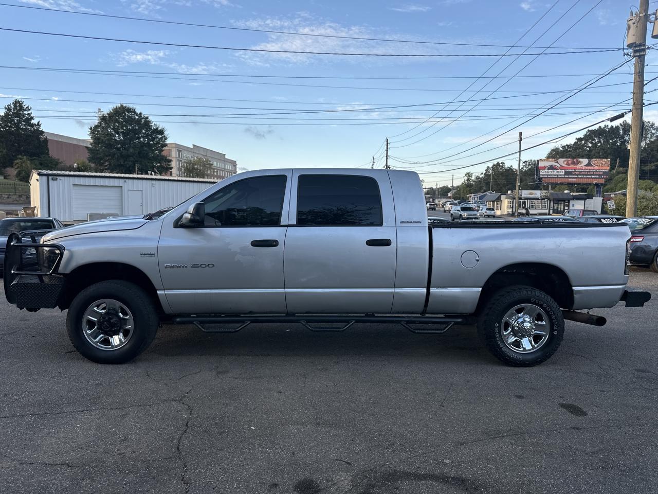 Dodge Ram 1500 4dr Mega Cab 160.5 4WD SLT 2006