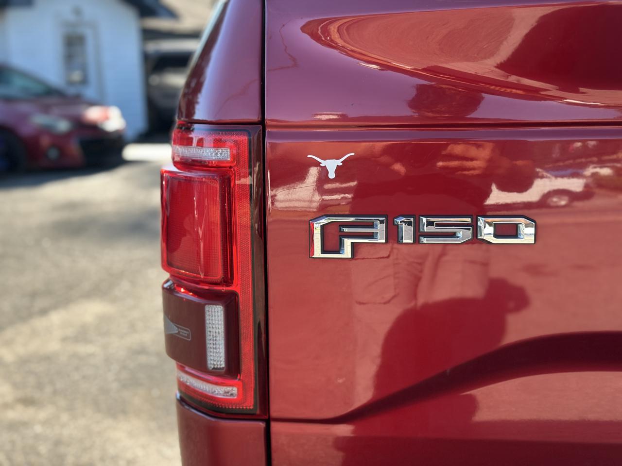 Ford F-150 4WD SuperCrew 139" Lariat 2016