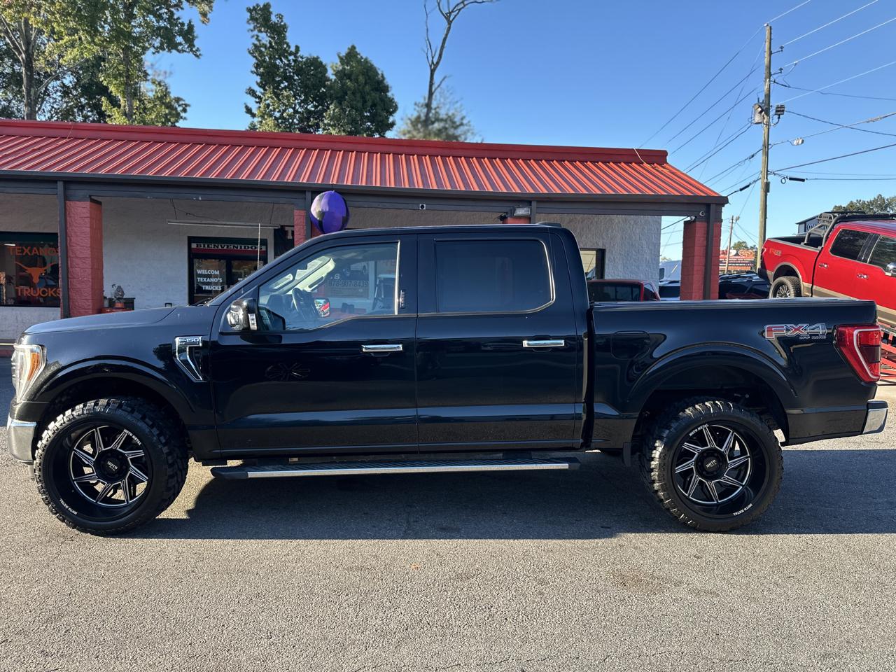 Ford F-150 Supercab 139" XLT 4WD 2021