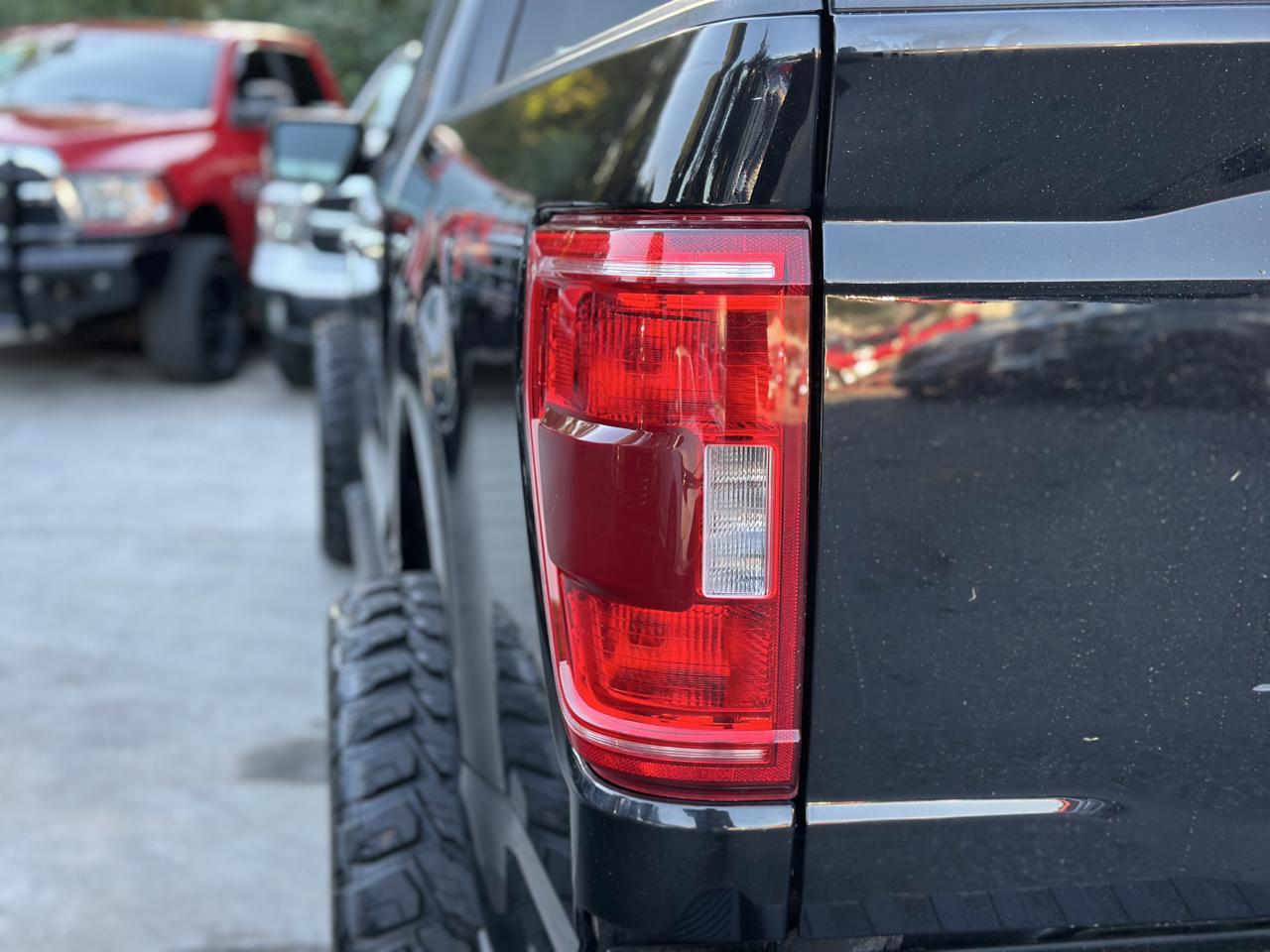 Ford F-150 Supercab 139" XLT 4WD 2021