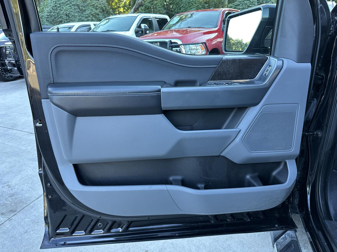 Ford F-150 Supercab 139" XLT 4WD 2021