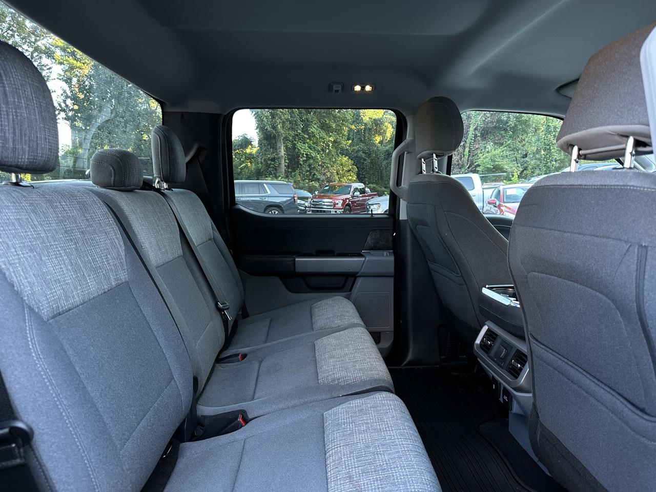 Ford F-150 Supercab 139" XLT 4WD 2021