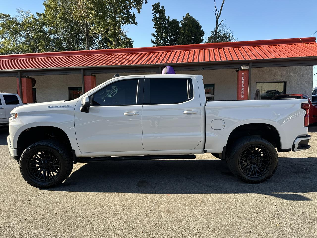 Chevrolet Silverado 1500 2WD Crew Cab 147" RST 2021