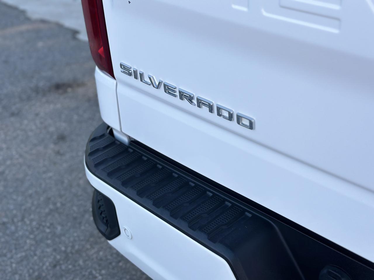 Chevrolet Silverado 1500 2WD Crew Cab 147" RST 2021