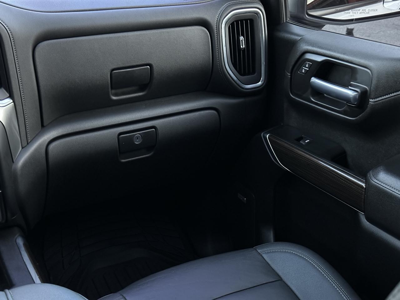 Chevrolet Silverado 1500 2WD Crew Cab 147" RST 2021