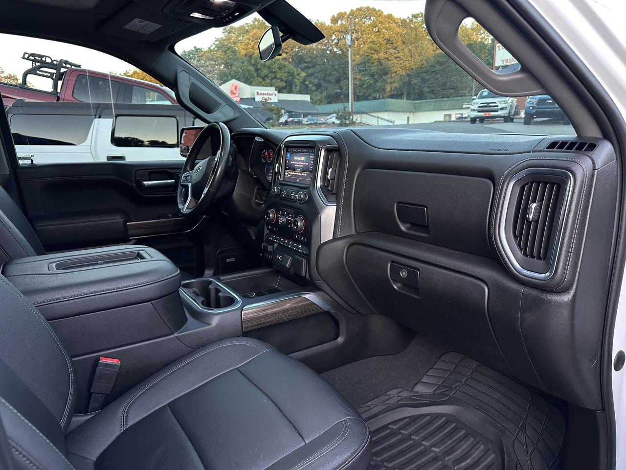 Chevrolet Silverado 1500 2WD Crew Cab 147" RST 2021
