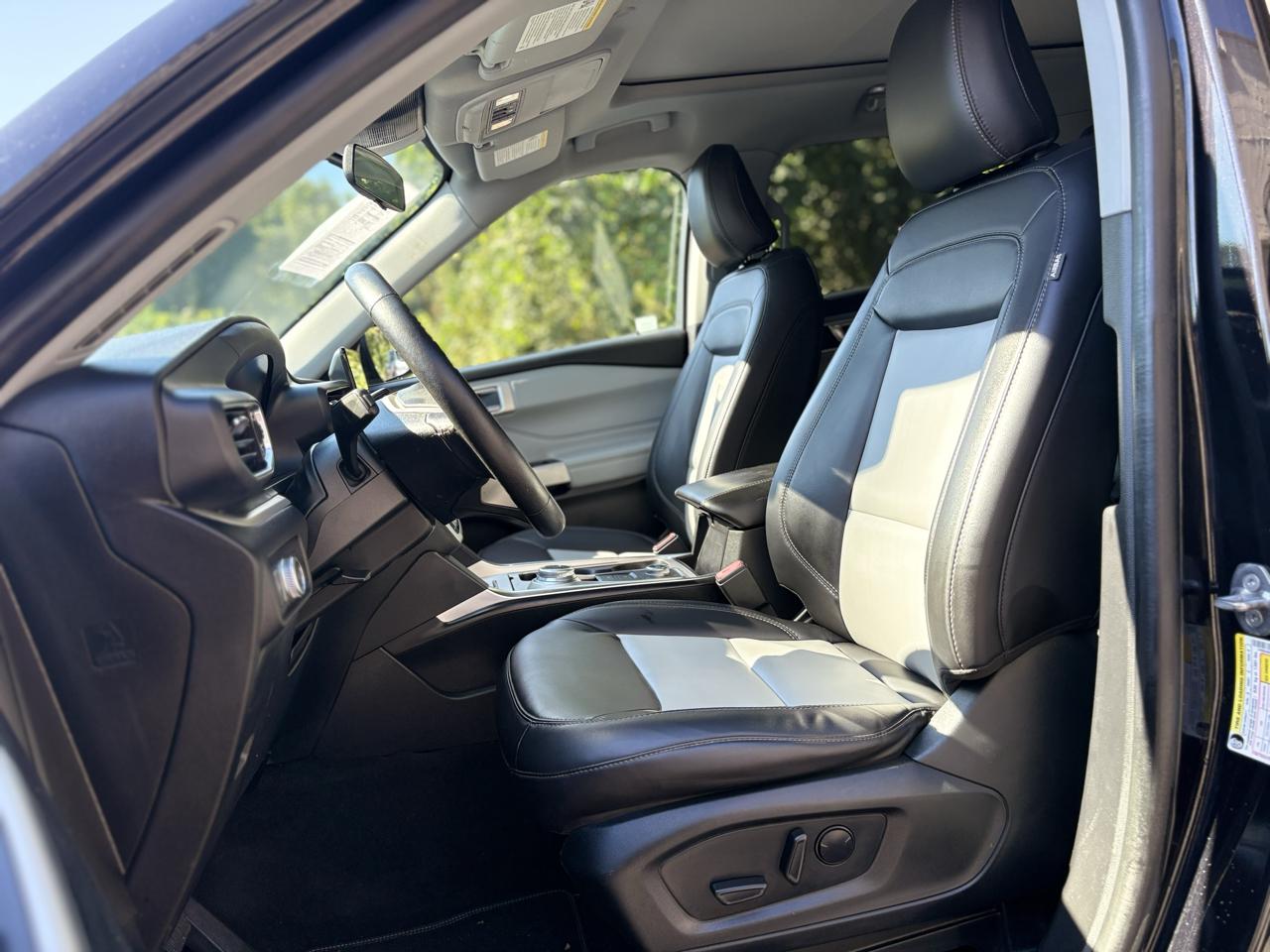Ford Explorer XLT 4WD 2022