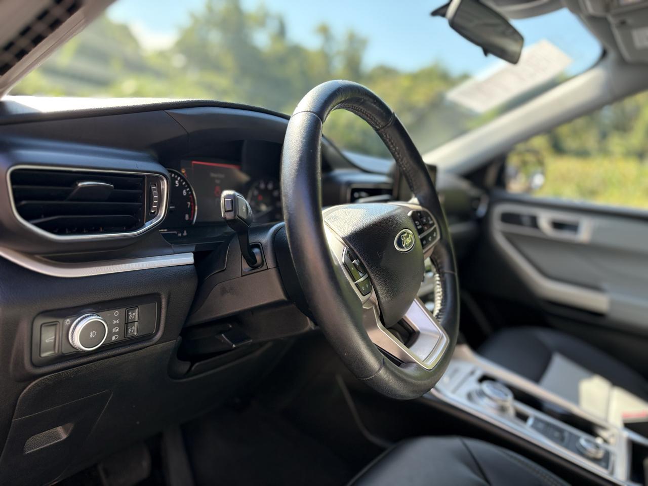 Ford Explorer XLT 4WD 2022