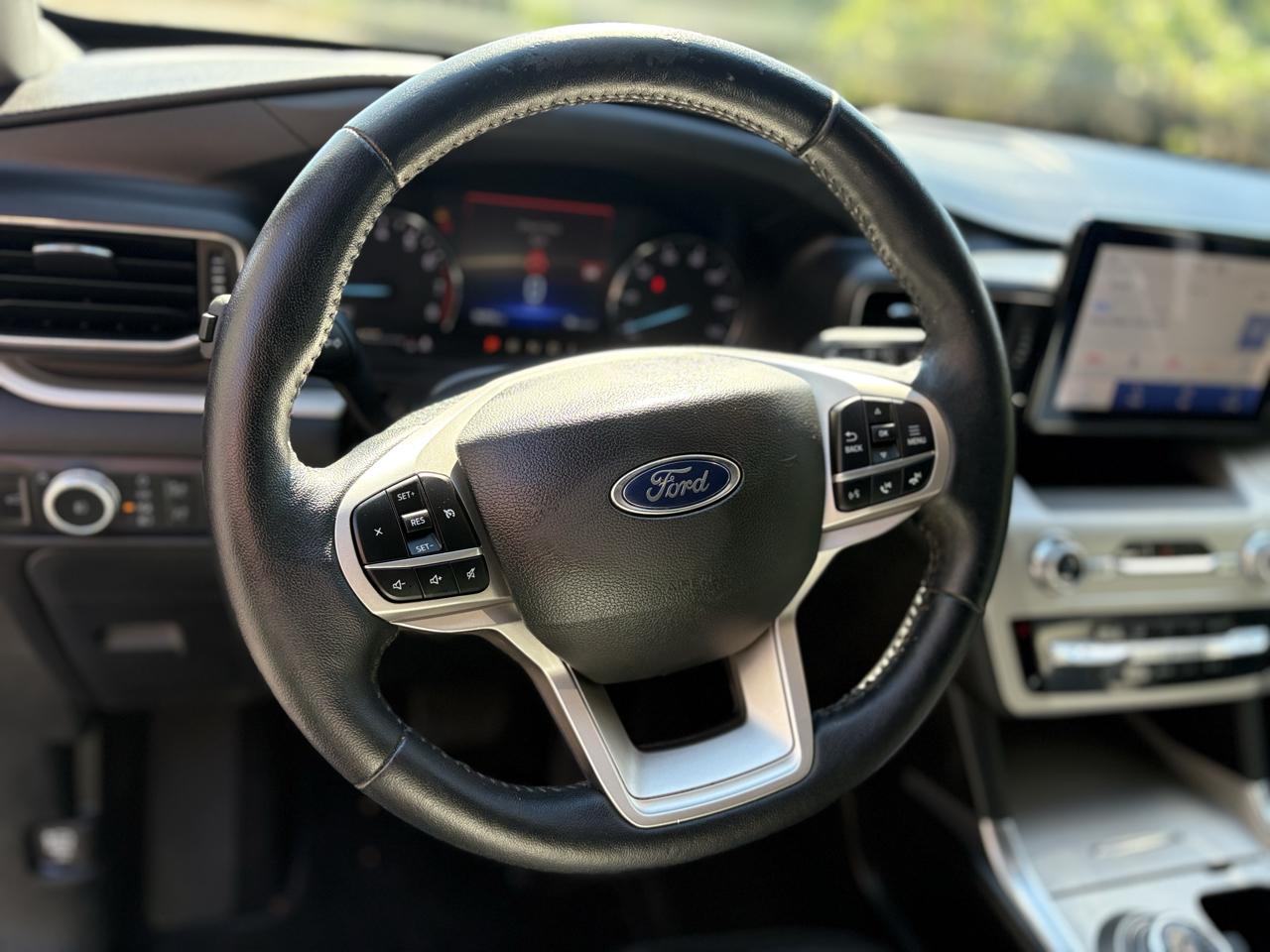 Ford Explorer XLT 4WD 2022