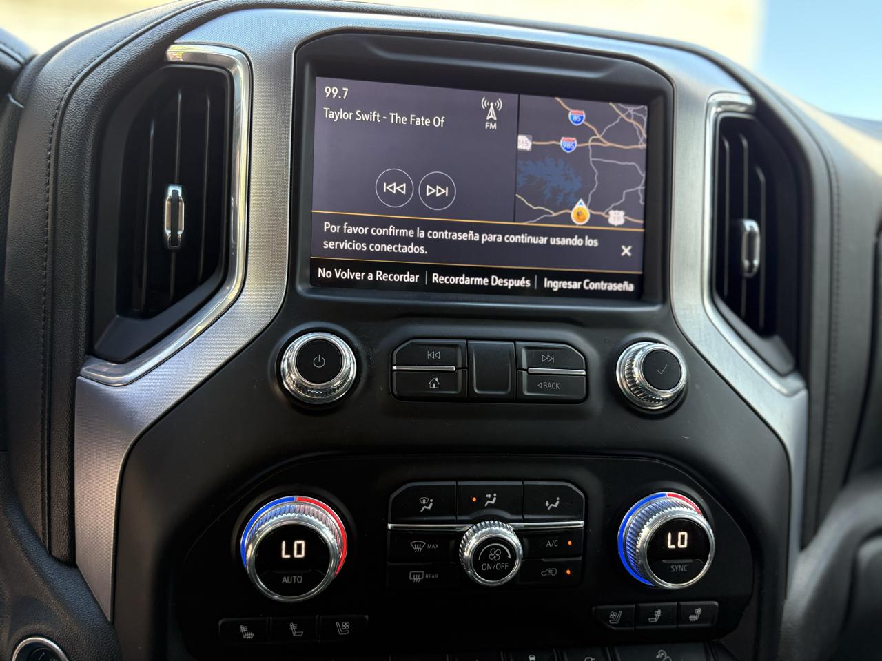 GMC Sierra 1500 4WD Crew Cab 147" SLT 2019