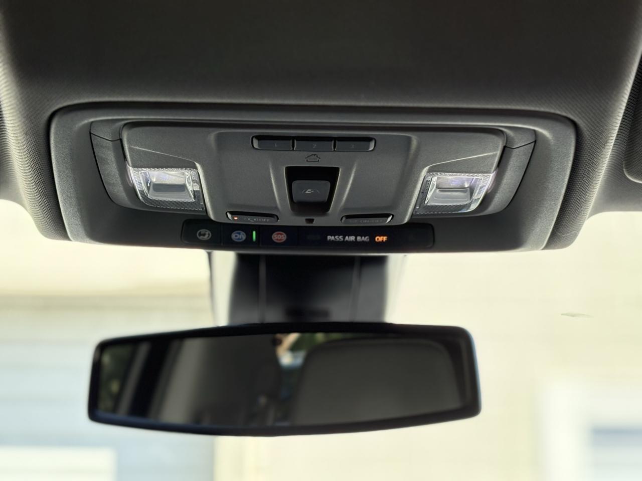 GMC Sierra 1500 4WD Crew Cab 147" SLT 2019