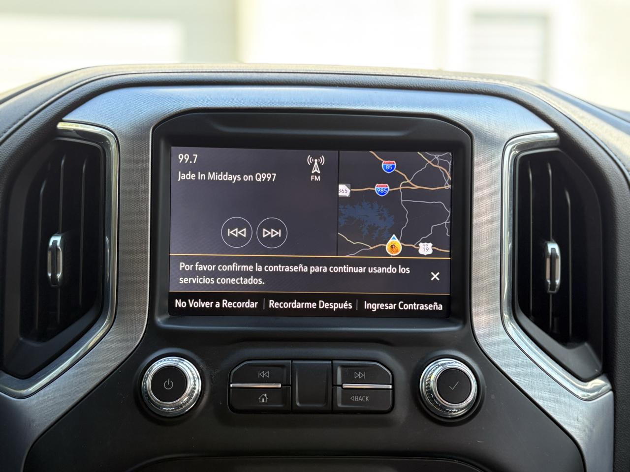 GMC Sierra 1500 4WD Crew Cab 147" SLT 2019