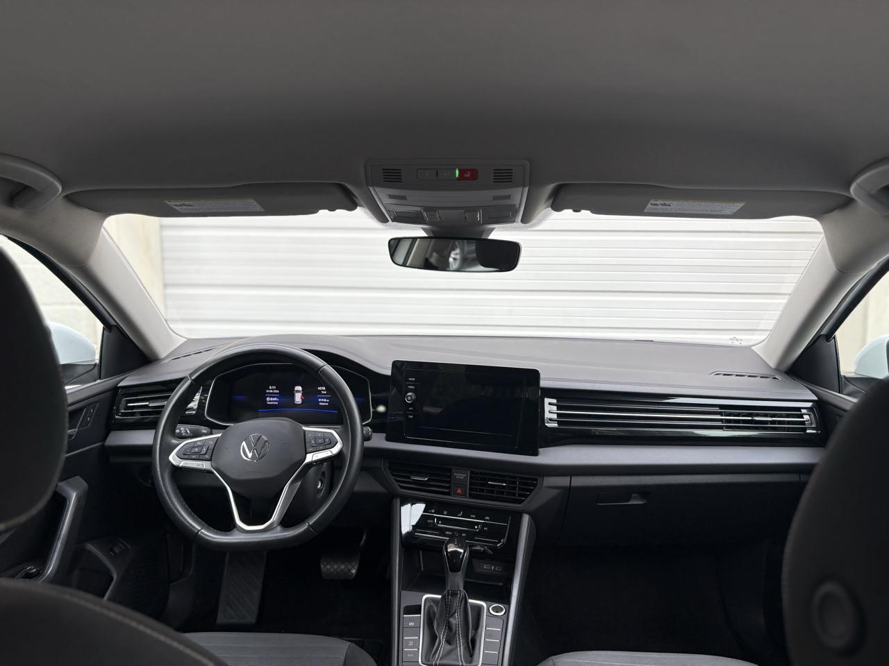 Volkswagen Jetta S Auto 2025