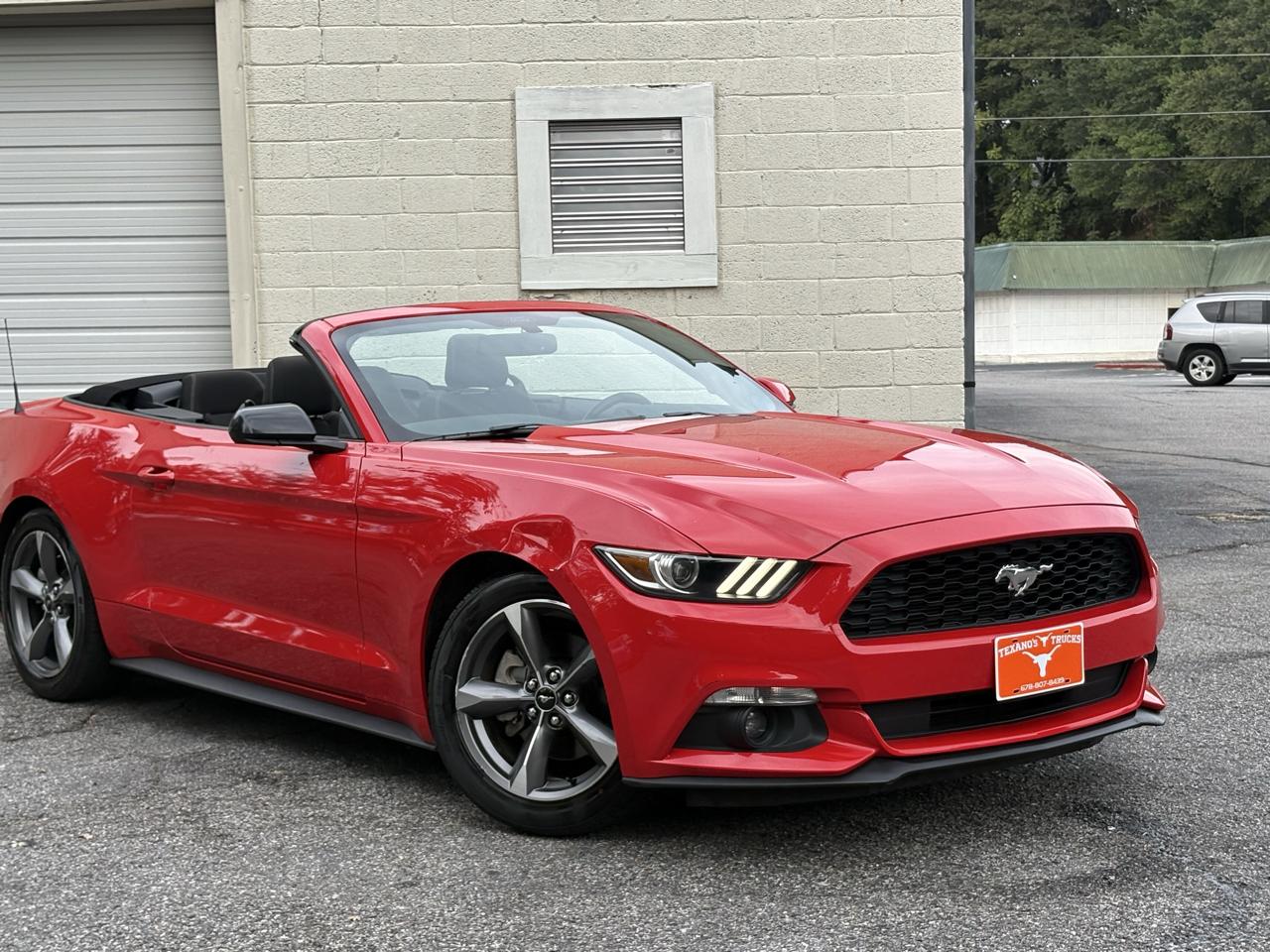 Ford Mustang V6 Convertible 2017