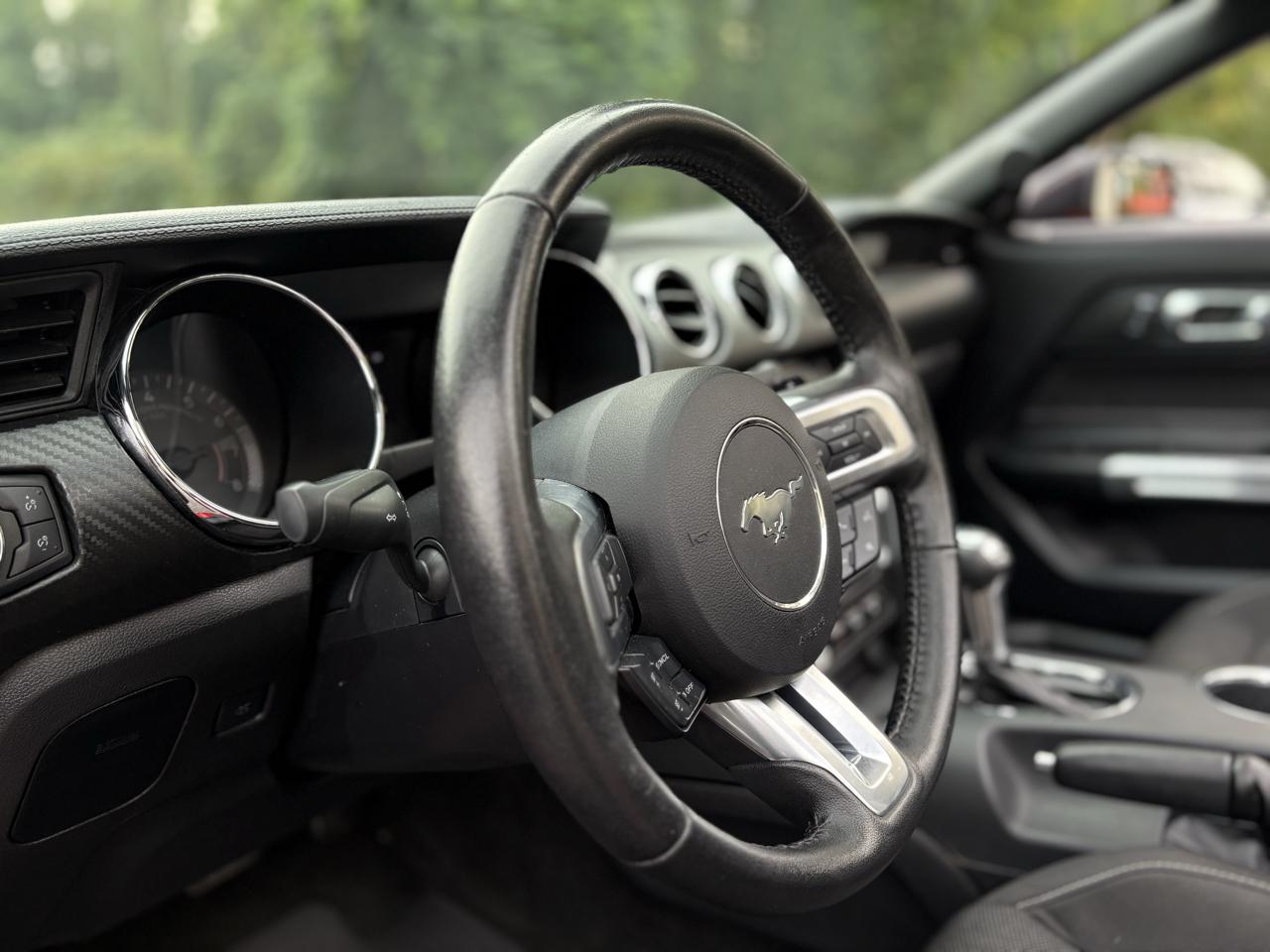 Ford Mustang V6 Convertible 2017