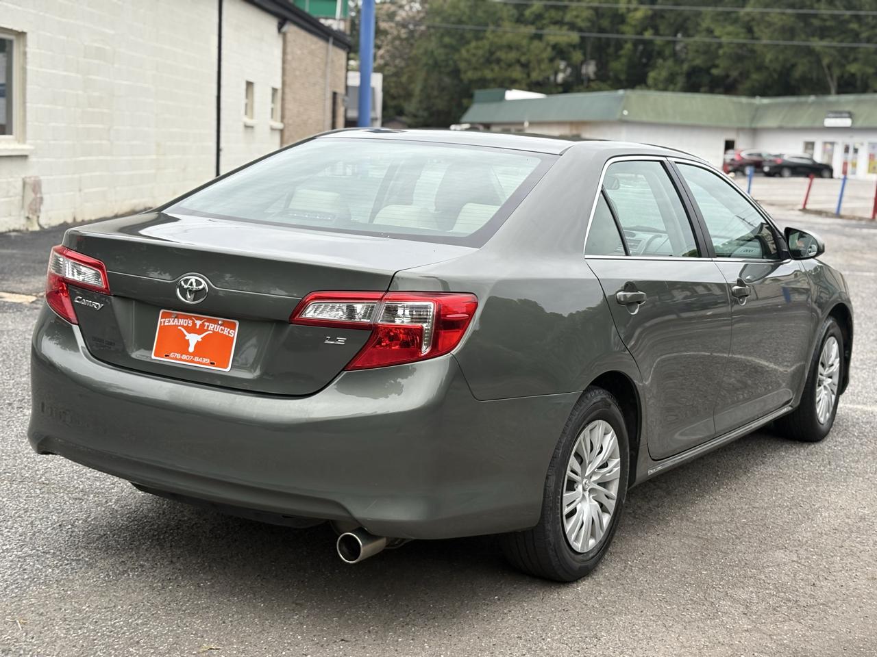 Toyota Camry 4dr Sdn I4 Auto SE Sport Limited Edition (Natl) 2012