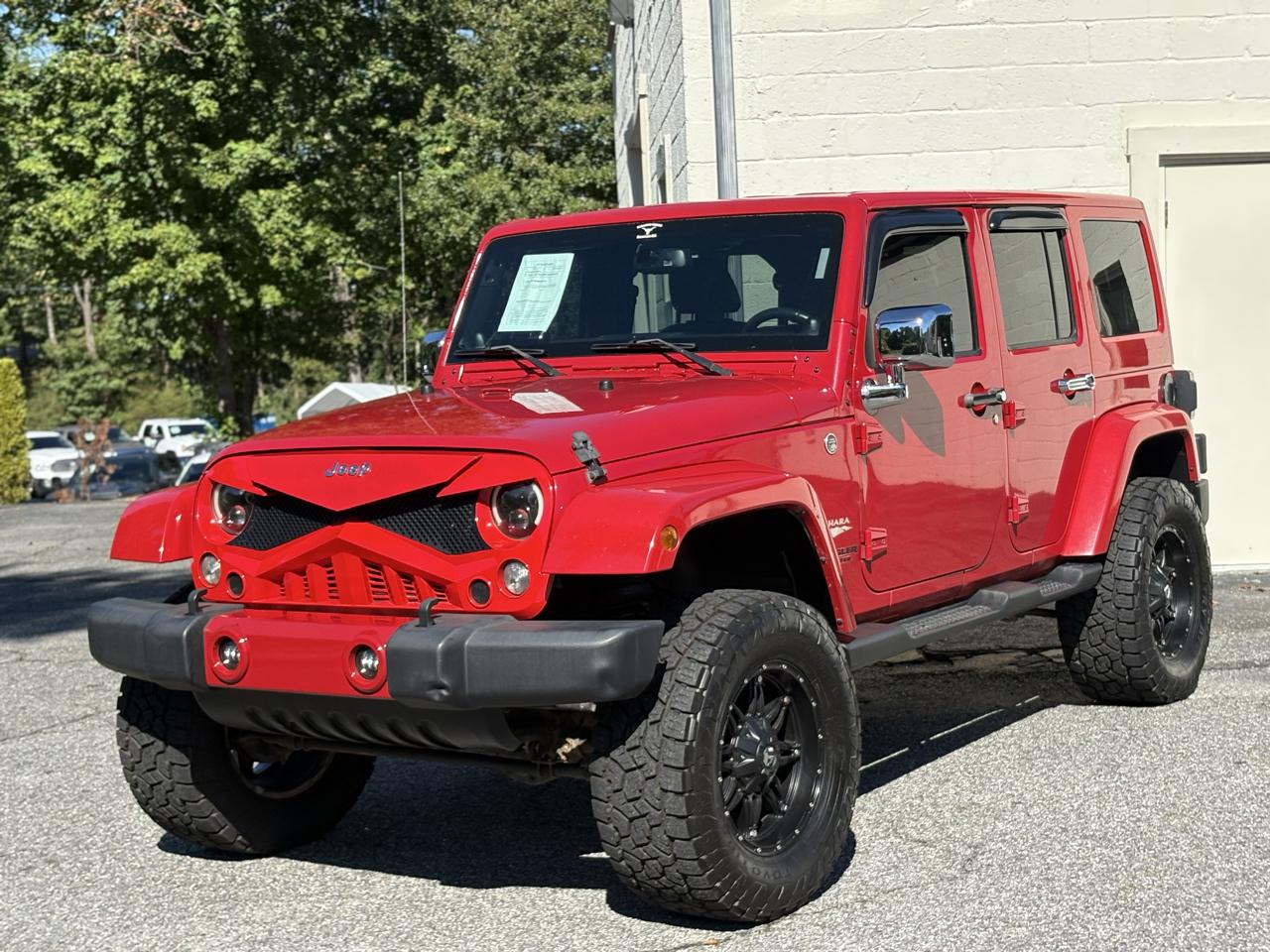 Jeep Wrangler Unlimited 4WD 4dr Sahara 2014