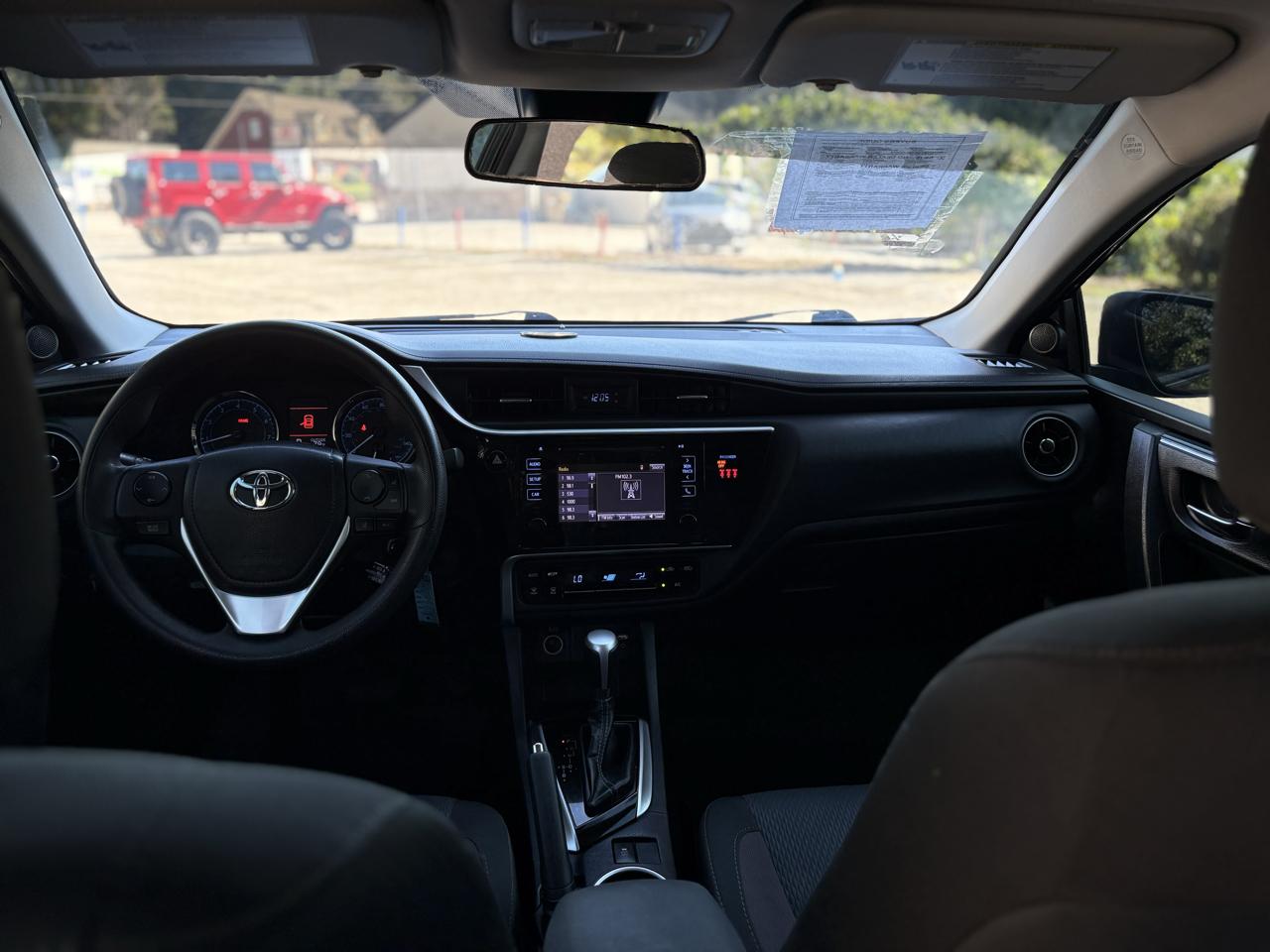 Toyota Corolla XLE CVT (Natl) 2019