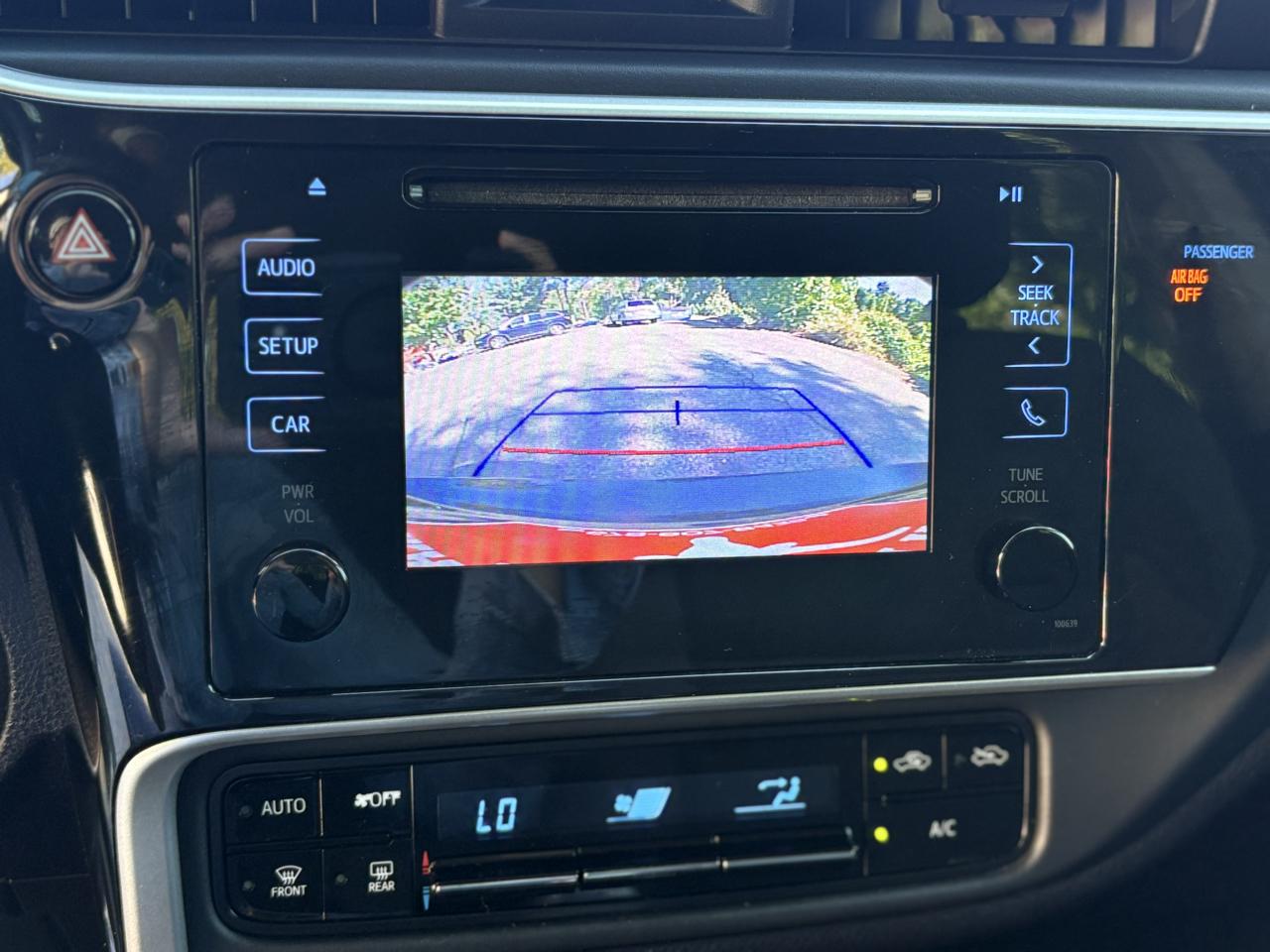 Toyota Corolla XLE CVT (Natl) 2019