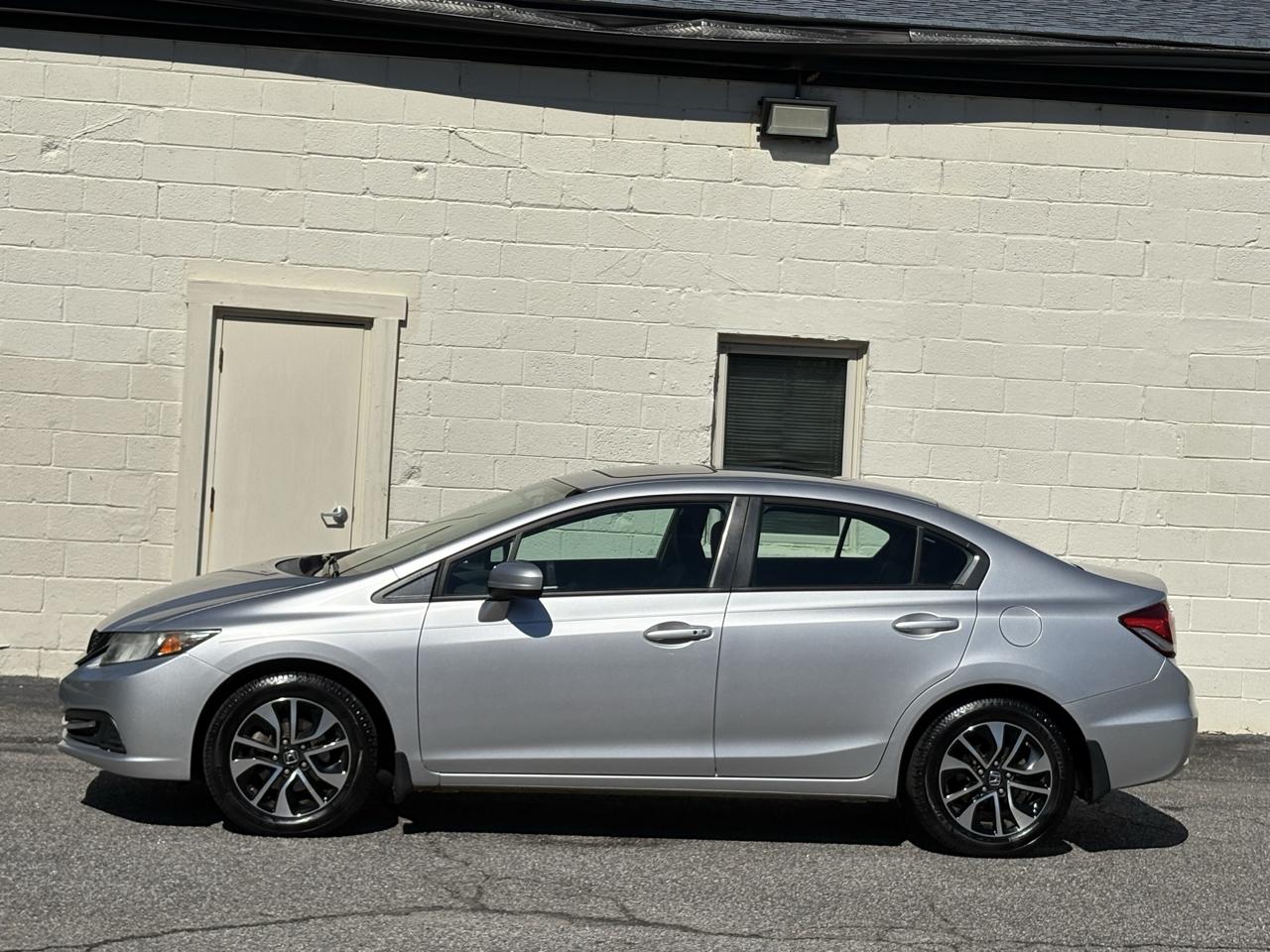 Honda Civic Sedan 4dr CVT EX 2015