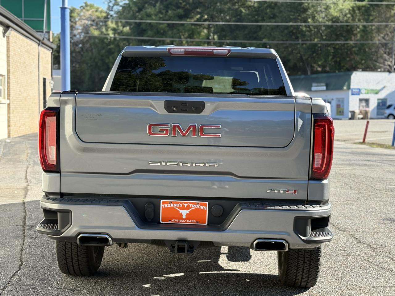 GMC Sierra 1500 4WD Crew Cab 147" AT4 2021