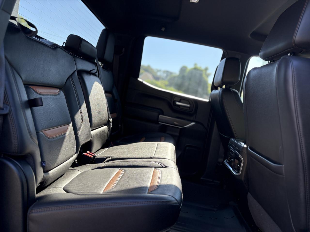 GMC Sierra 1500 4WD Crew Cab 147" AT4 2021