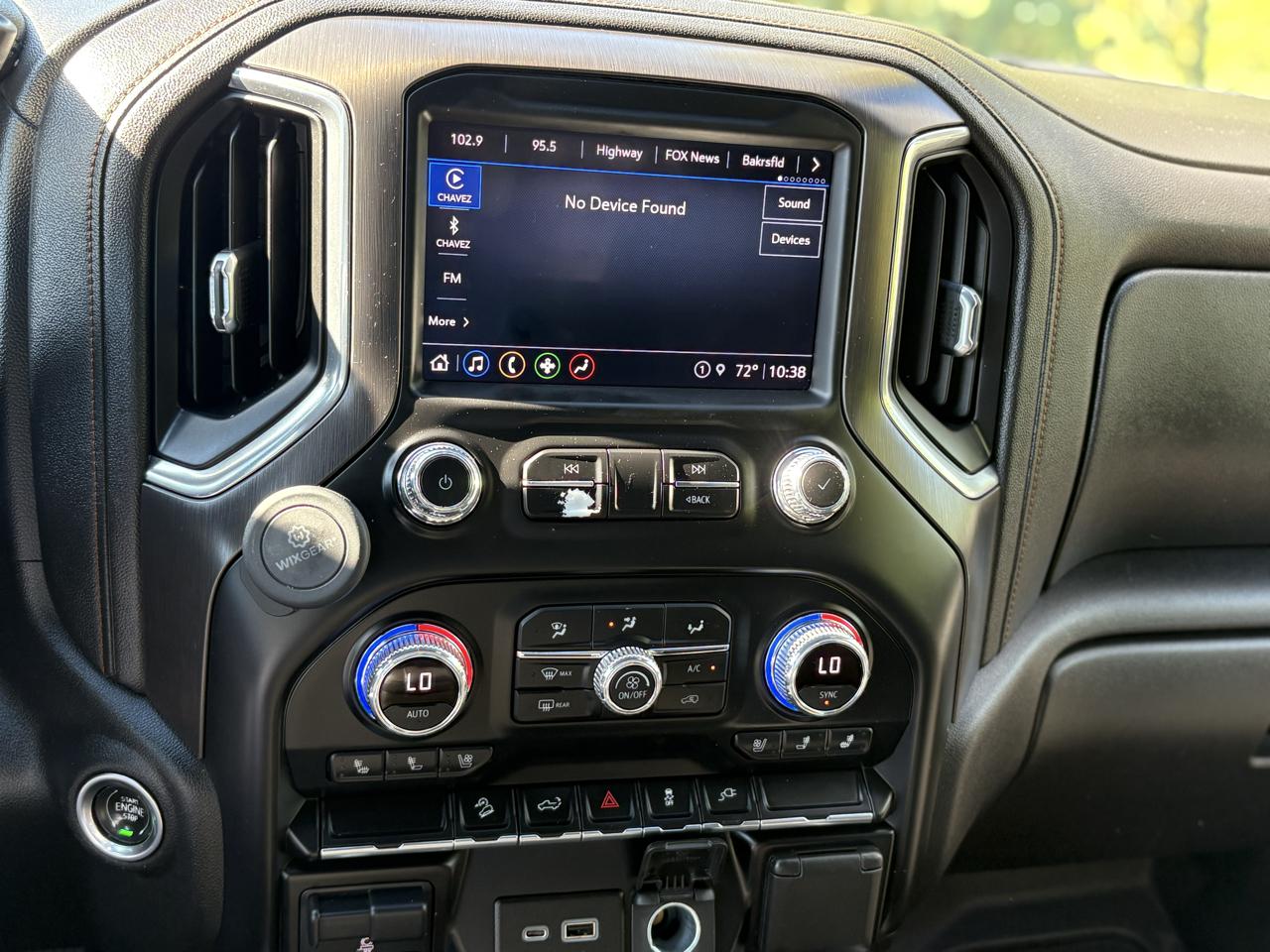 GMC Sierra 1500 4WD Crew Cab 147" AT4 2021