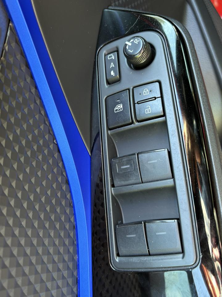 Toyota C-HR Limited FWD (Natl) 2020