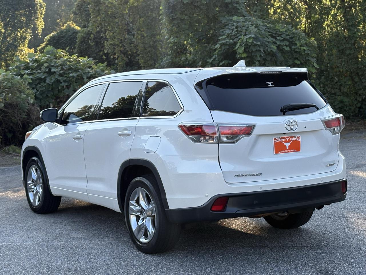 Toyota Highlander FWD 4dr V6 Limited (Natl) 2015