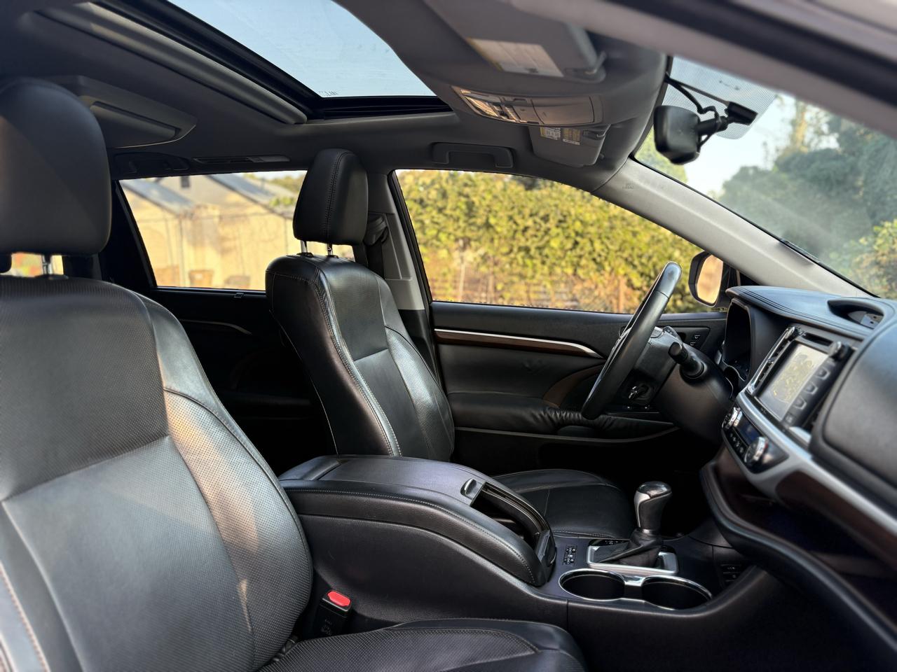 Toyota Highlander FWD 4dr V6 Limited (Natl) 2015