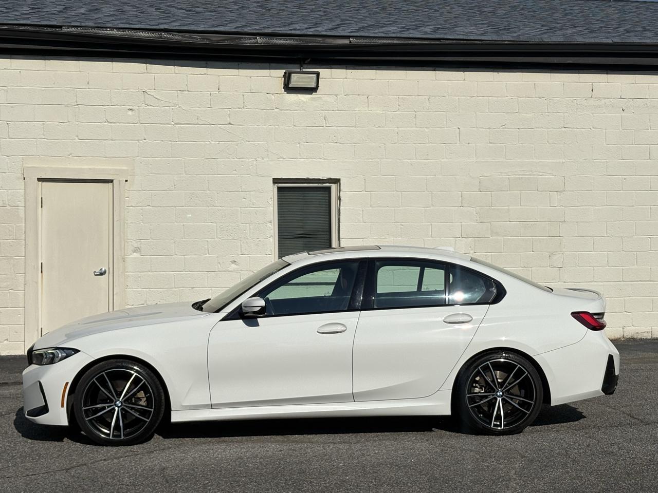 BMW 3 Series 330i Sedan 2023