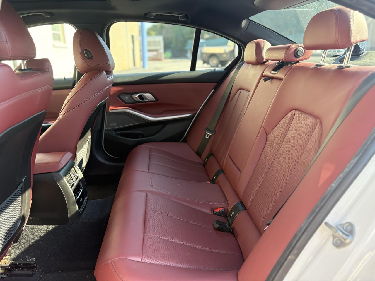 BMW 3 Series 330i Sedan 2023