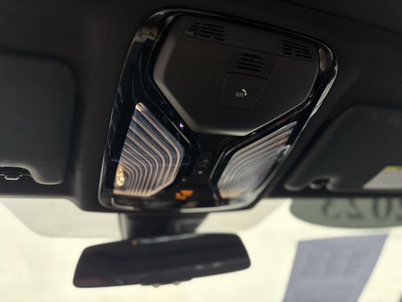BMW 3 Series 330i Sedan 2023