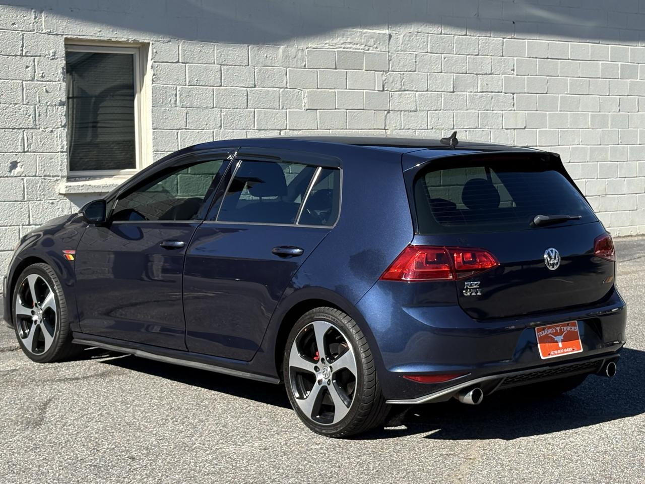 Volkswagen Golf GTI 2.0T 4-Door Autobahn DSG 2017