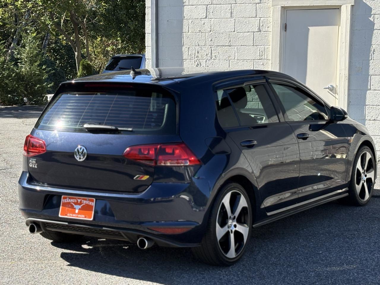 Volkswagen Golf GTI 2.0T 4-Door Autobahn DSG 2017