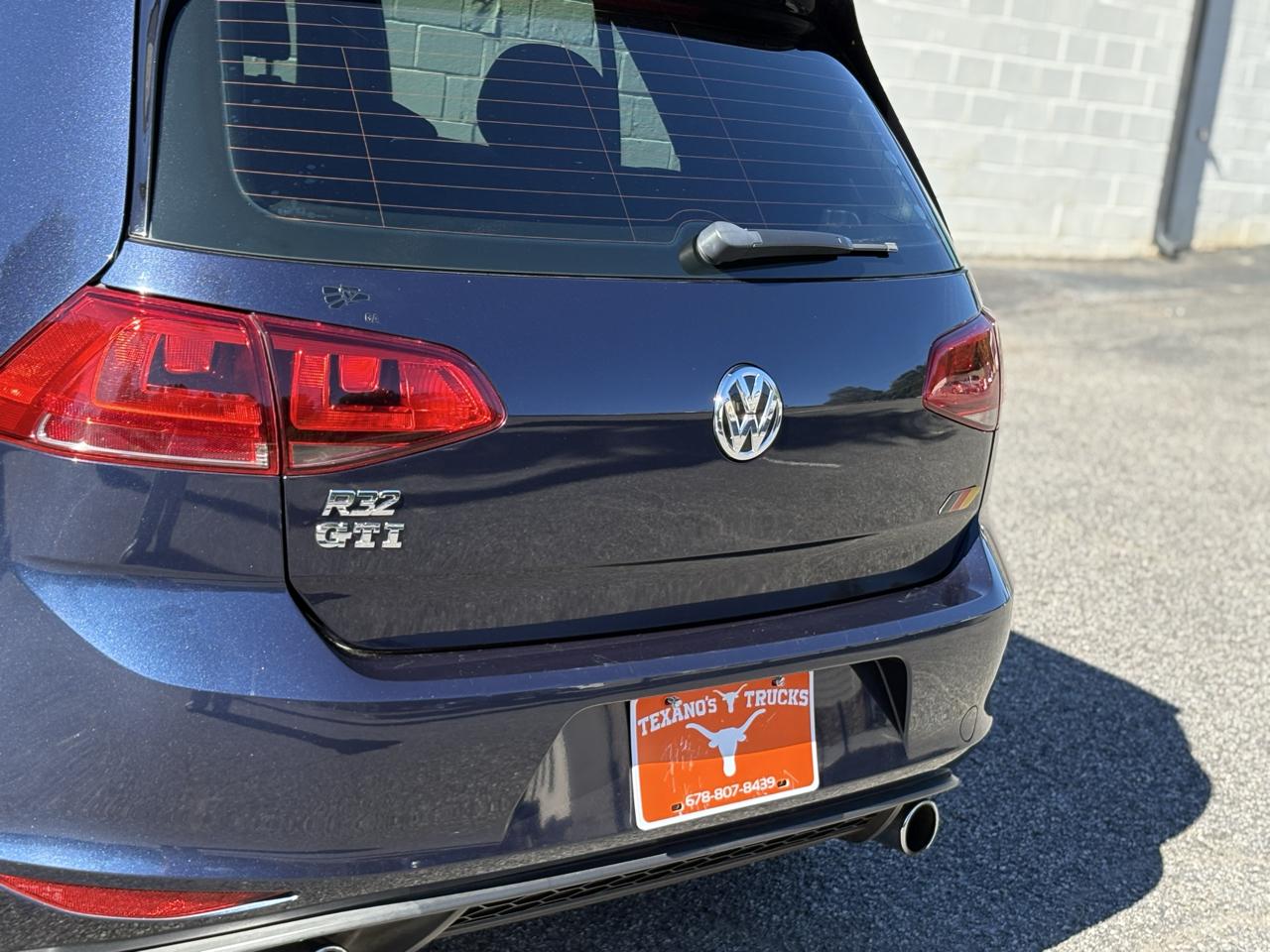 Volkswagen Golf GTI 2.0T 4-Door Autobahn DSG 2017