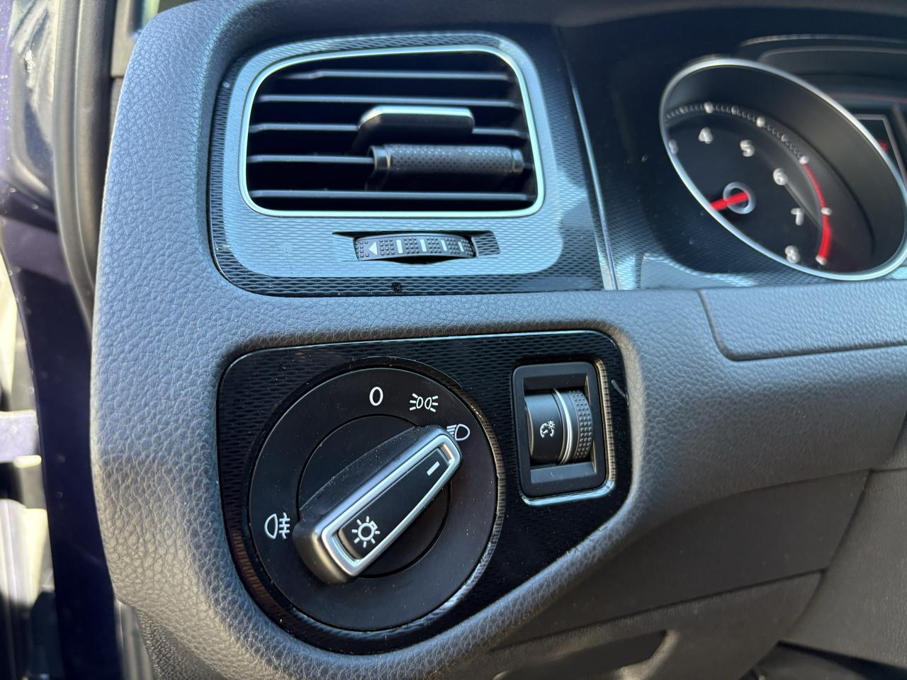 Volkswagen Golf GTI 2.0T 4-Door Autobahn DSG 2017