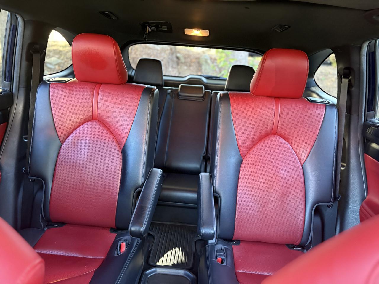 Toyota Highlander Platinum FWD (Natl) 2023