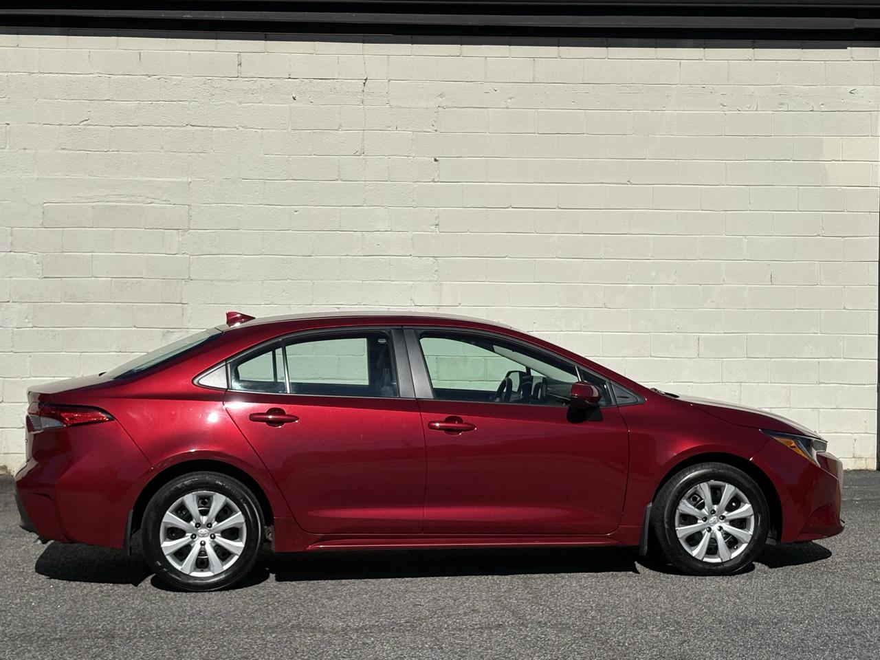 Toyota Corolla LE CVT (Natl) 2025