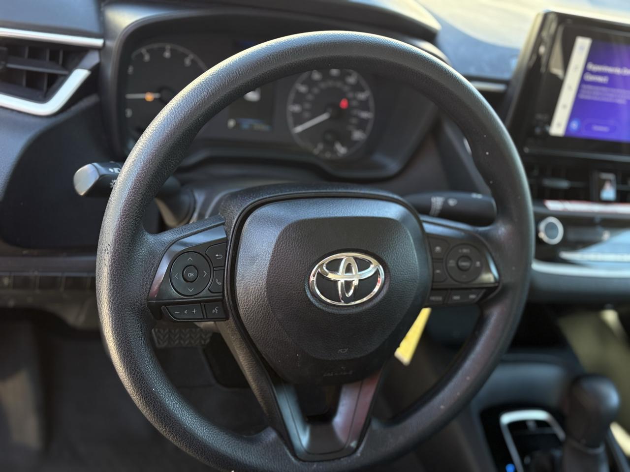 Toyota Corolla LE CVT (Natl) 2025