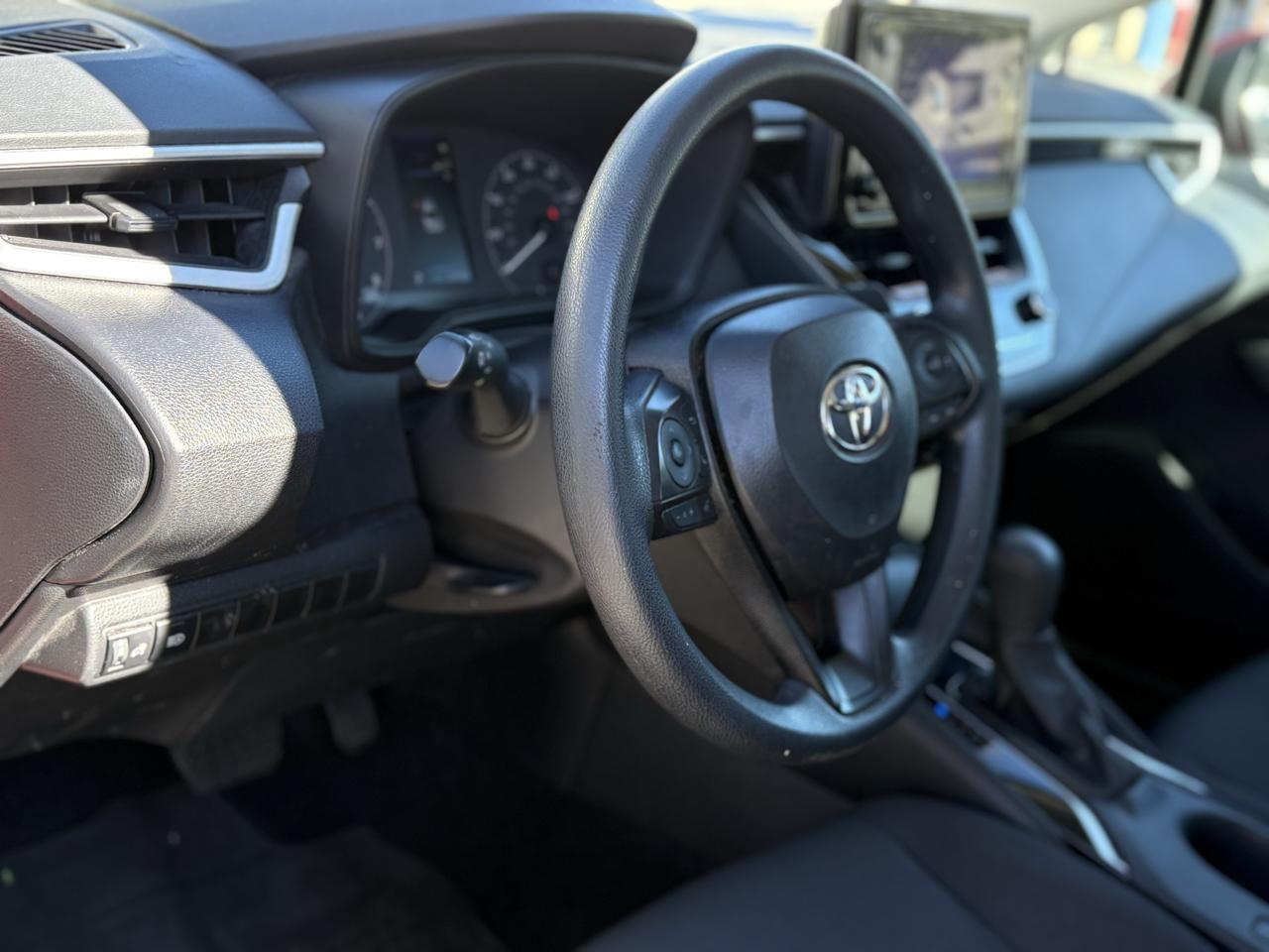Toyota Corolla LE CVT (Natl) 2025