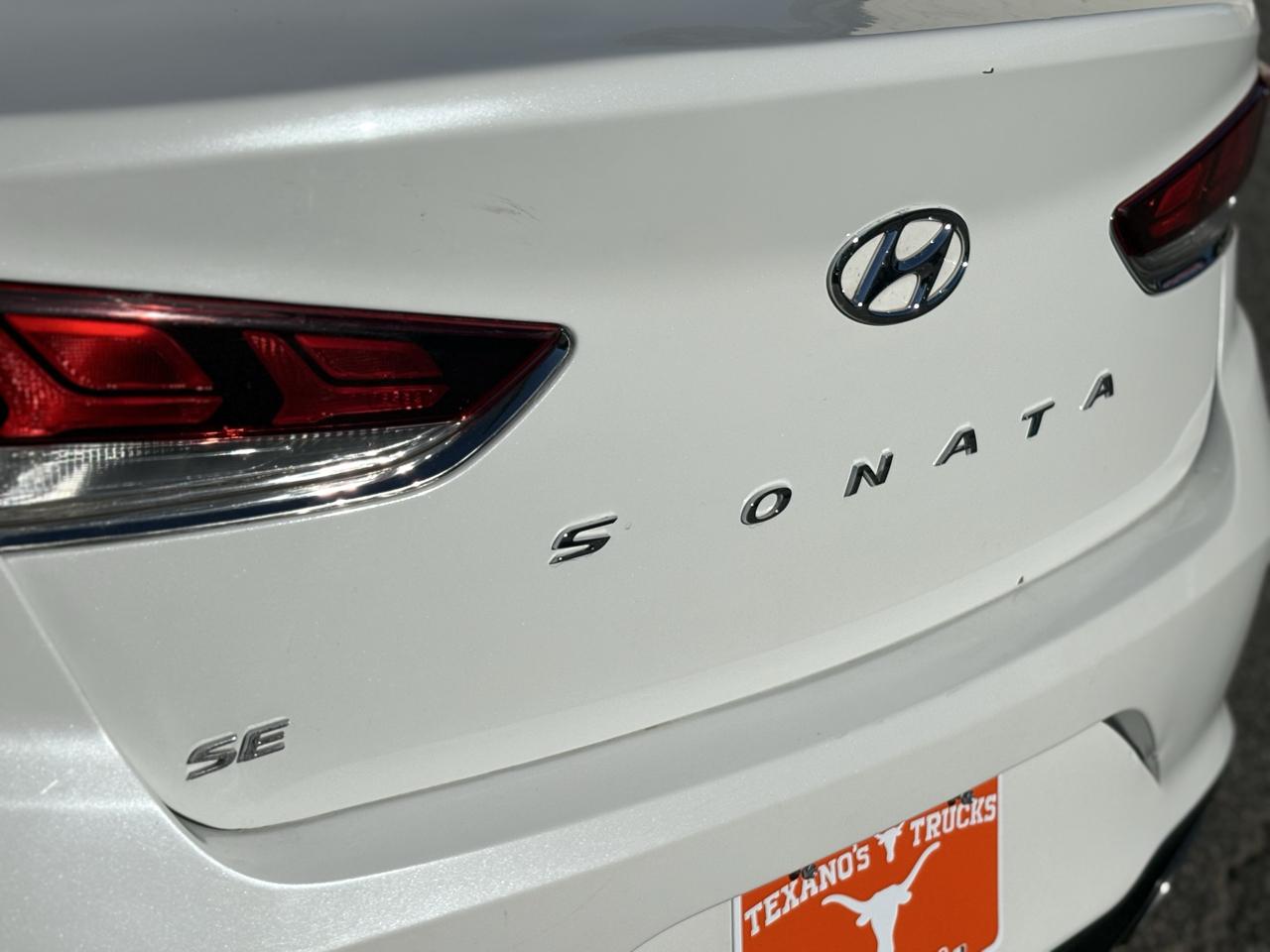 Hyundai Sonata SE 2.4L 2018
