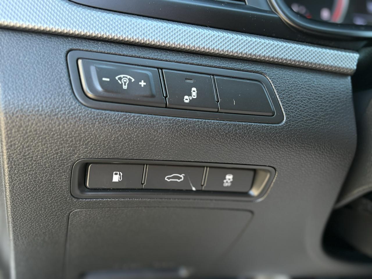 Hyundai Sonata SE 2.4L 2018