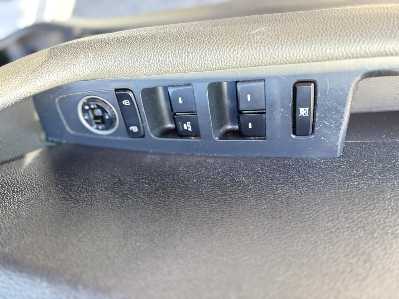 Hyundai Sonata SE 2.4L 2018